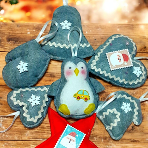 Ezüst szürke karácsonyfadísz csomag - karácsony - karácsonyi lakásdekoráció - karácsonyfadíszek - Meska.hu Ezüst szürke karácsonyfadísz csomag - karácsony - karácsonyi lakásdekoráció - karácsonyfadíszek - Meska.hu