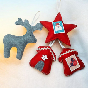 4db-os Filc  karácsonyfadísz Piros-szürke - karácsony - karácsonyi lakásdekoráció - karácsonyfadíszek - Meska.hu