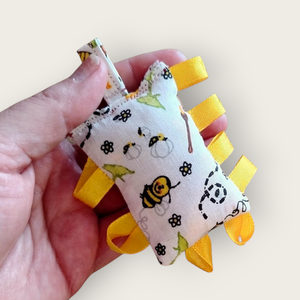 Mehecskés  rágóka  - játék & sport - készségfejlesztő és logikai játék - oktató játékok - Meska.hu