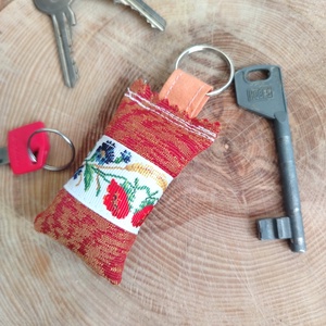  Textil kulcstartó - táska & tok - kulcstartó & táskadísz - kulcstartó - Meska.hu
