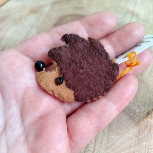  Süni Filc kitűzők, Ékszer, Kitűző és Bross, Kitűző, Ékszerkészítés, MESKA