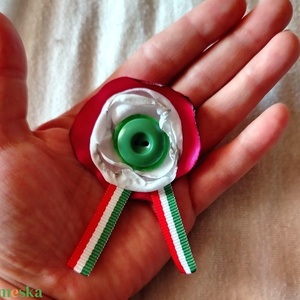 virág kitűző Kokárda, Ékszer, Kitűző és Bross, Ékszerkészítés, MESKA