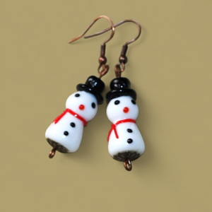 Hóember fülbevaló - ékszer - fülbevaló - lógó fülbevaló - Meska.hu