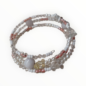 Fehér gyöngyös memoria karkötő , Ékszer, Karkötő, Memóriadrótos karkötő, Ékszerkészítés, MESKA