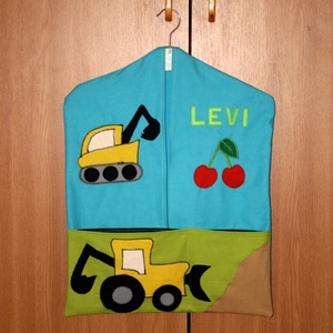 ovis zsák név, jel+2kép, Játék & Sport, Ovis felszerelés, Ovis szett, Varrás, MESKA