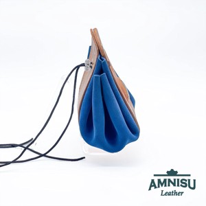 Bézs - kék sárkányszemes bőr 2in1 szütyő és kockatálca - Karen - játék & sport - szerepjáték - Meska.hu