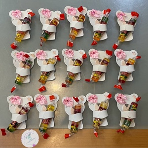 Csoki, cukorka tartó maci, Otthon & Életmód, Papír, írószer, Ajándékozás kellékei, Képeslap, üdvözlőlap, Dekorgumi, MESKA