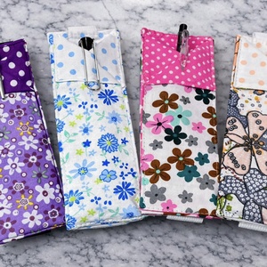 Varrott tolltartó+könyvjelző - otthon & életmód - papír, írószer - tolltartó & ceruzatekercs - Meska.hu