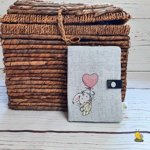 Egészségügyi kiskönyv borító - Simple Grey-Lufis nyuszi, Otthon & Életmód, Papír, írószer, Egészségügyi kiskönyv borító, Varrás, Patchwork, foltvarrás, MESKA