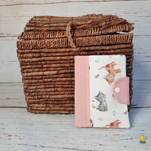 Egészségügyi kiskönyv borító - Cicák, Otthon & Életmód, Papír, írószer, Egészségügyi kiskönyv borító, Varrás, Patchwork, foltvarrás, MESKA