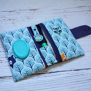 Pelenkázó neszesszer - Menta erdő - táska & tok - pelenkatáska - pelenkatartó tok - Meska.hu