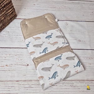 Pelenkázóalátétes pelenkatartó - Bálnák - baba - mama - pelenkázó, babafürdető kellékek - pelenkázó neszeszer, pelenkatartó - Meska.hu