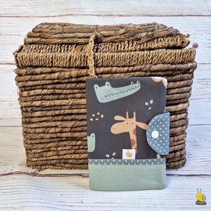 Egészségügyi kiskönyv borító - Szafari, Baba - mama, Babaemlékek, Egészségügyi kiskönyv borító, Varrás, MESKA