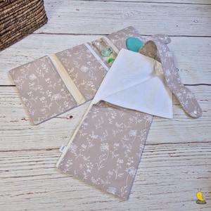 Maxi pelenkatartó táska - Mezei virágok - baba - mama - pelenkázó, babafürdető kellékek - pelenkázó neszeszer, pelenkatartó - Meska.hu