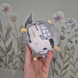 Címkés babalabda - Több színben - baba - mama - baba játékok - babalabda - Meska.hu