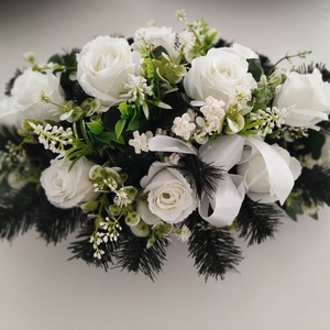 Rózsás asztaldísz vagy sírdísz, Otthon & Életmód, Vallás, Temetkezési tárgy, Sírdísz, kegyeleti dísz, Virágkötés, MESKA