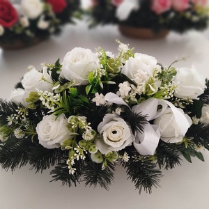 Rózsás asztaldísz vagy sírdísz - otthon & életmód - vallás - temetkezési tárgy - sírdísz, kegyeleti dísz - Meska.hu