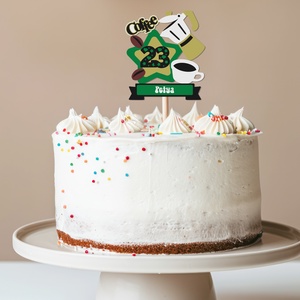 Kávés, névre szóló, számos torta beszúró, színes topper, fából, Otthon & Életmód, Konyhafelszerelés, tálalás, Sütés, főzés, Sütidísz, Famegmunkálás, Festett tárgyak, MESKA