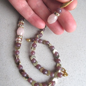 Szeretet fénye  rózsakvarc és arany hematit ékszerszett Kézműves rózsakvarc ékszerszett nőknek - ékszer - ékszerszett - Meska.hu