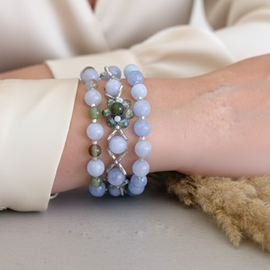  Virágzó harmónia és belső nyugalom akvamarine virágos három részes karkötő szett, Ékszer, Karkötő, Széles karkötő, Ékszerkészítés, MESKA