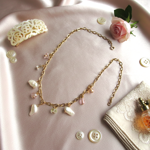 Barokk Gyöngyös és Kristályos Nemesacél Nyaklánc (70 cm) � Elegancia és Variálhatóság - ékszer - nyaklánc - statement nyaklánc - Meska.hu