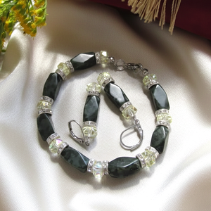 Kézzel készült Jáspis ásvány és Sárga Kristály Ékszerszett � Zöld Ásvány Karkötő és Fülbevaló - Meska.hu