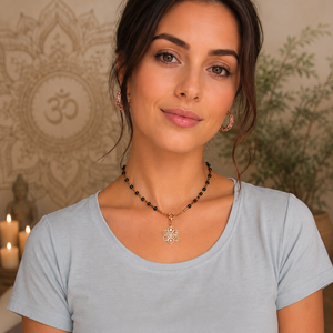 Spirituális Egyensúly � Kézműves Onyx és Aranyszínű Hematit Nyaklánc Védelmező Szimbólummedállal (42 cm) - esküvő - meghívó & kártya - esküvői pecsét, bélyegző - pecsétviasz gyöngy - Meska.hu