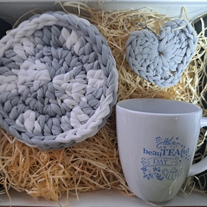 Horgolt box bögrével, Otthon & Életmód, Konyhafelszerelés, tálalás, Tálalás, Bögre & Csésze, , MESKA