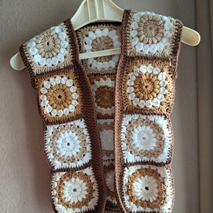 Horgolt kis mellény , Ruha & Divat, Babaruha & Gyerekruha, Gyerek mellény, Horgolás, MESKA