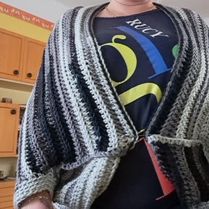 Horgolt kardigán - ruha & divat - női ruha - poncsó - Meska.hu