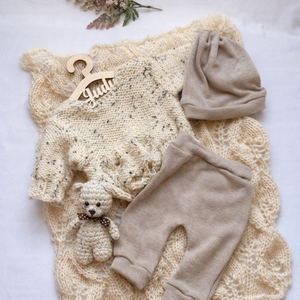 Kézzel kötött újszülött  szett 5 részes - Meska.hu