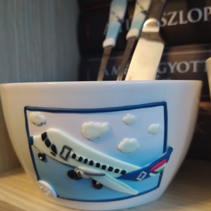 Repülős szett- bögre, müzlis tálka, kés, kanál, villa - otthon & életmód - konyhafelszerelés, tálalás - Meska.hu