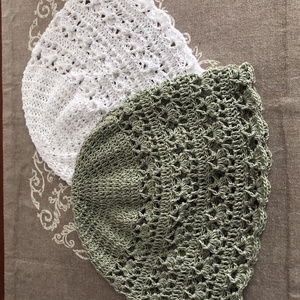 Szürke és barna sapka Melindának - ruha & divat - sál, sapka, kendő - sapka - Meska.hu Szürke és barna sapka Melindának - ruha & divat - sál, sapka, kendő - sapka - Meska.hu