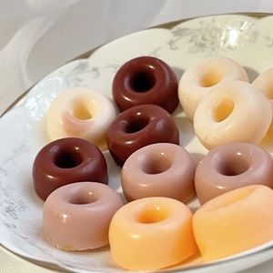 Szója illatviasz karácsonyi illattal - karácsony - karácsonyi lakásdekoráció - karácsonyi illatgyertya, mécses - Meska.hu