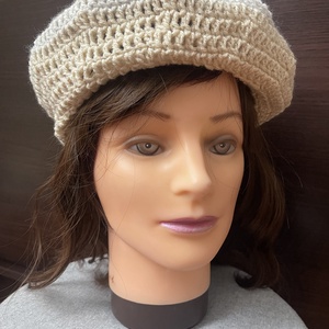 Bézs barett sapka - Meska.hu