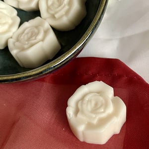 Z�ara Rose szója illatviasz - otthon & életmód - gyertya, illat, aroma - illatviasz - Meska.hu