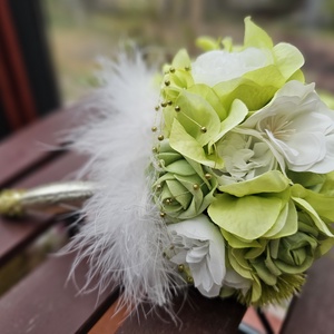 Menyasszonyi csokor zöld tollas, Esküvő, Menyasszonyi- és dobócsokor, Virágkötés, MESKA
