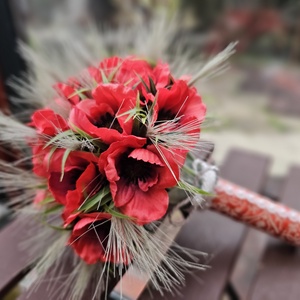 Menyasszonyi csokor pipacs , Esküvő, Menyasszonyi- és dobócsokor, Virágkötés, MESKA