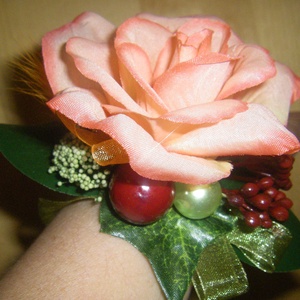 Esküvői kardísz koszorúslánynak  - esküvő - ékszer - karkötő & csuklódísz - Meska.hu