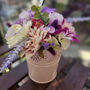 Anyák napi virág kaspó  - otthon & életmód - virágdekoráció - virágdíszek - virágdísz kaspóban - Meska.hu