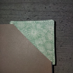 Sarok könyvjelző - könyv & zene - könyvjelző - Meska.hu