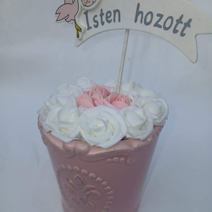 Újszülött köszöntő örökvirág box - Meska.hu
