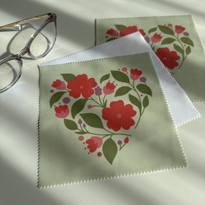 Virágszív - szemüvegtörlő kendő , Táska & Tok, Pénztárca & Más tok, Szemüvegtok, Fotó, grafika, rajz, illusztráció, MESKA