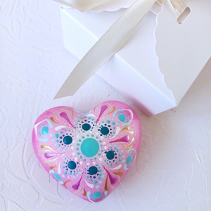 Dekor szívecske Dobozban  - kellékek & szerszámok - dekorációs kellékek - toboz - Meska.hu