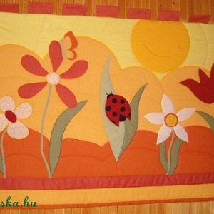 Virágos kert  falvédő gyerekszobába, Baba - mama, Babaszoba-dekoráció, Falvédő gyerekszobába, Patchwork, foltvarrás, Varrás, MESKA