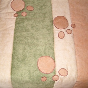 Tappancsos-kutyás ágytakaró, párnázott falvédőhuzattal - baba - mama - babaszoba dekoráció - falvédő gyerekszobába - Meska.hu