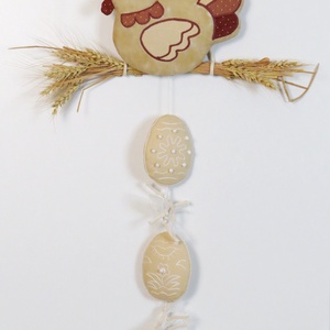 Húsvéti  dekoráció, tyúkanyó, tojások függődísz ajtóra, beltérre - otthon & életmód - dekoráció - fali és függő dekoráció - függődísz - Meska.hu