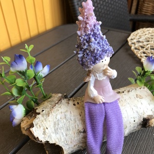 Lila manó farönkön -  - Meska.hu