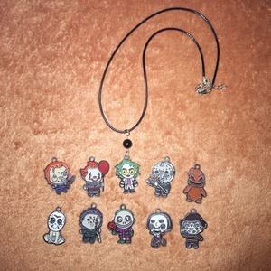 Gonosz horror karakteres nyaklánc ónix gyönggyel - ékszer - nyaklánc - medálos nyaklánc - Meska.hu