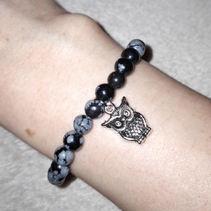 Bagoly medálos hópehely obszidián ásványkarkötő - ékszer - karkötő - ásványkarkötő - Meska.hu